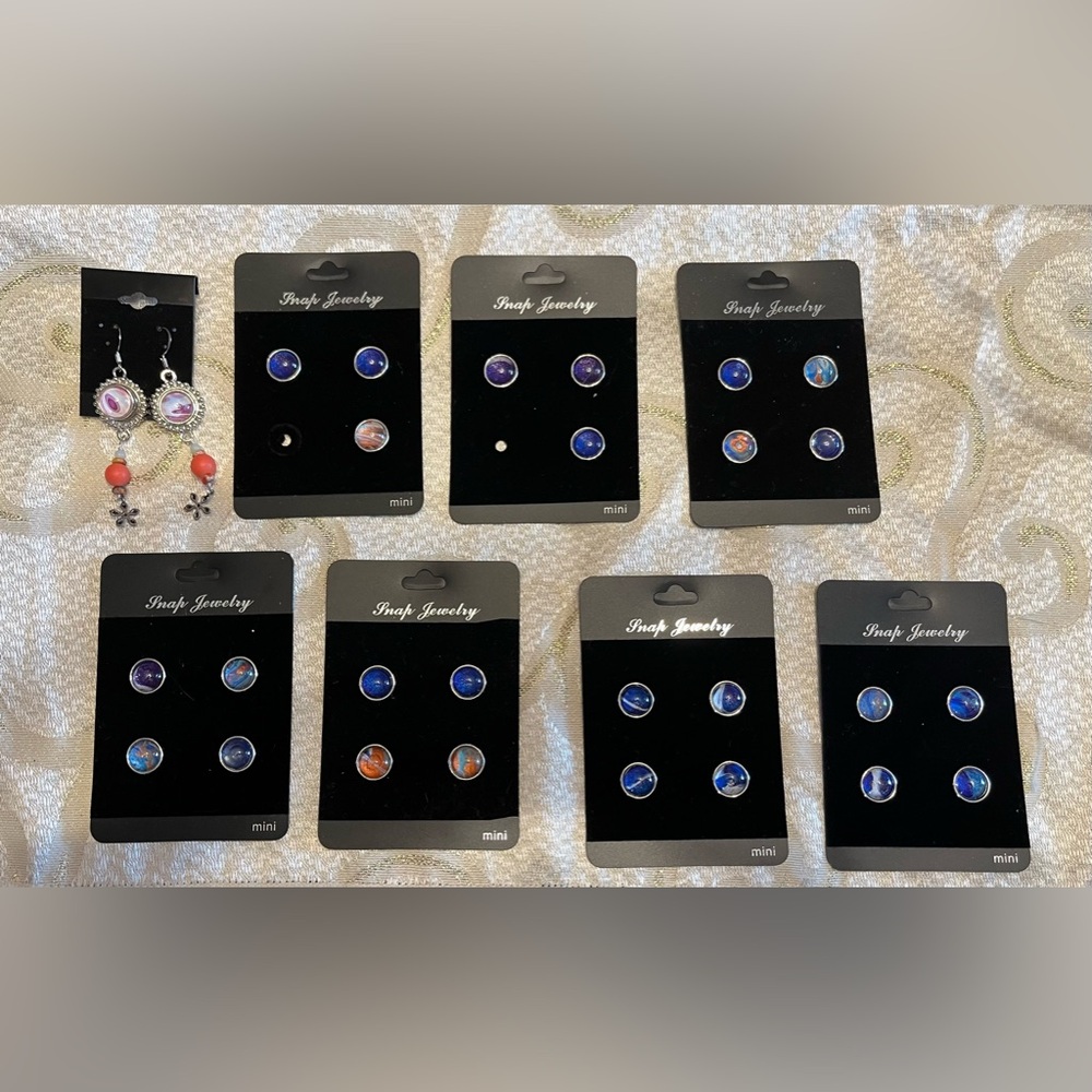 26 MINI Snap Buttons And A Pair Of Earrings